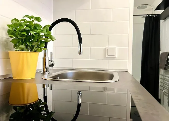 Lejlighed Neu Und Modern, Naehe Hbf, Ddorf, Cng , Lift Und Parkplatz *