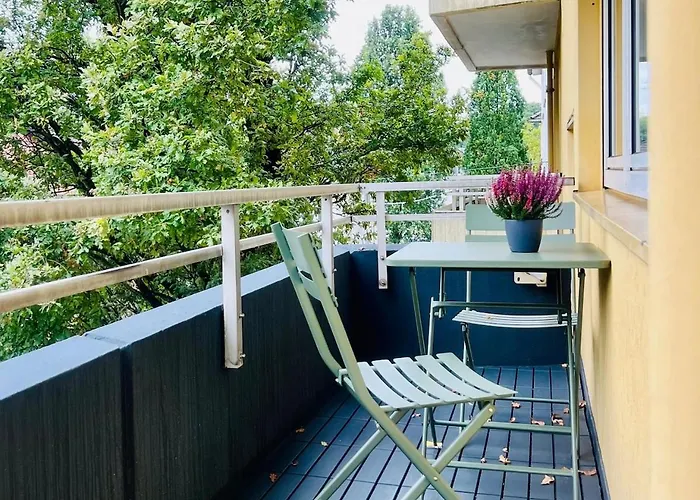 Neu Und Modern, Naehe Hbf, Ddorf, Cng , Lift Und Parkplatz *